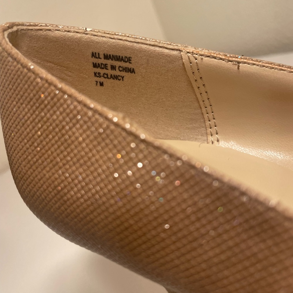 KAREN SCOTT GOLD GLITTER HEELS, WOMEN’S, SIZE 7M, NEW IN BOX. - Picture 9 of 9